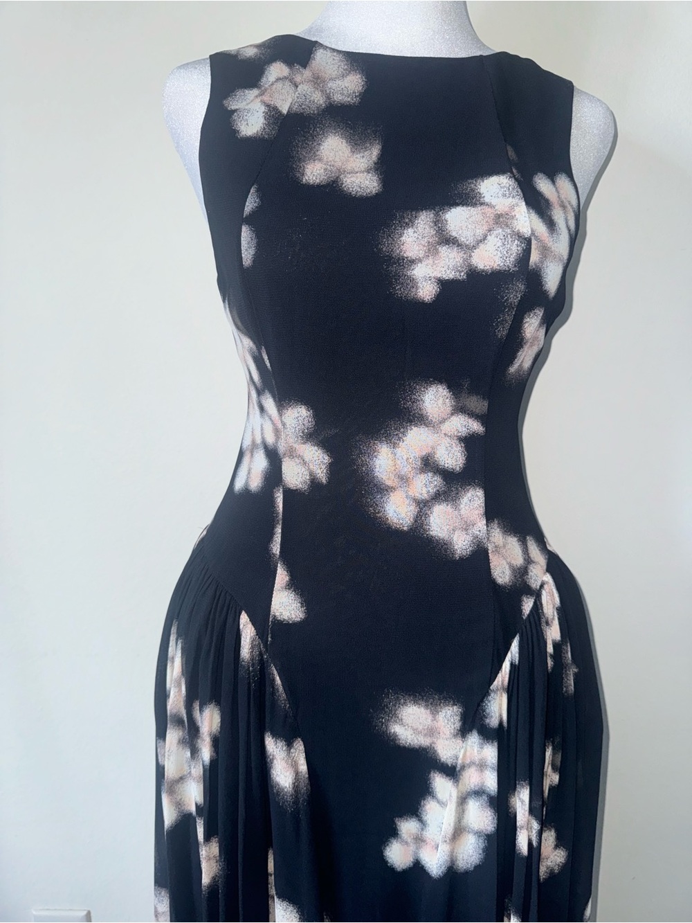 Reformation Anelis Black Floral Midi Dress - Picture 4 of 9